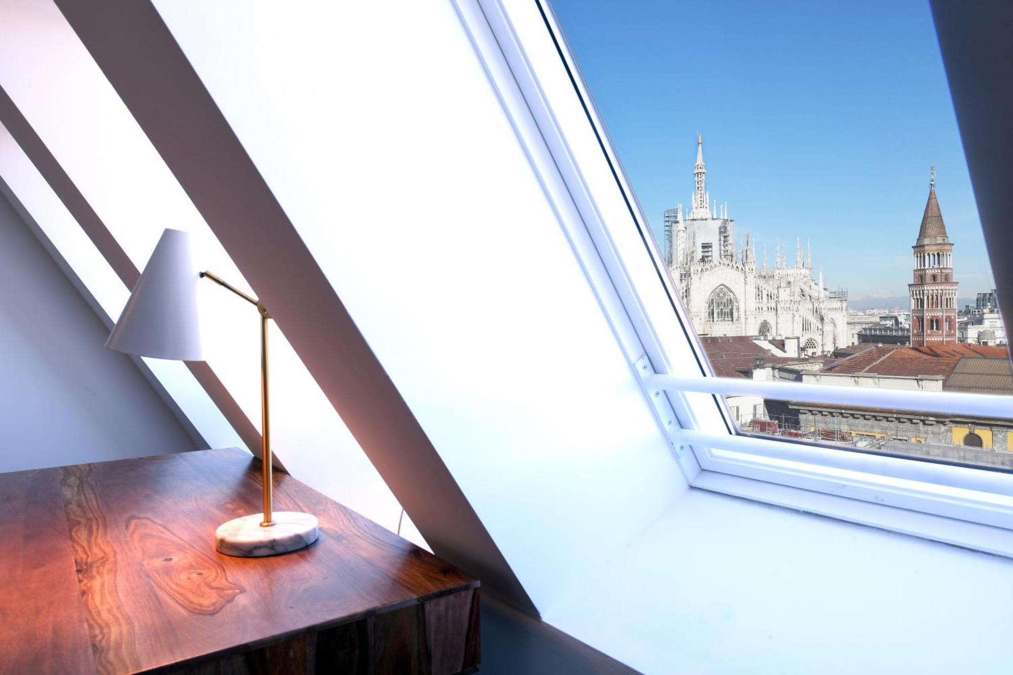 Sweet Inn - Duomo View Milano Værelse billede